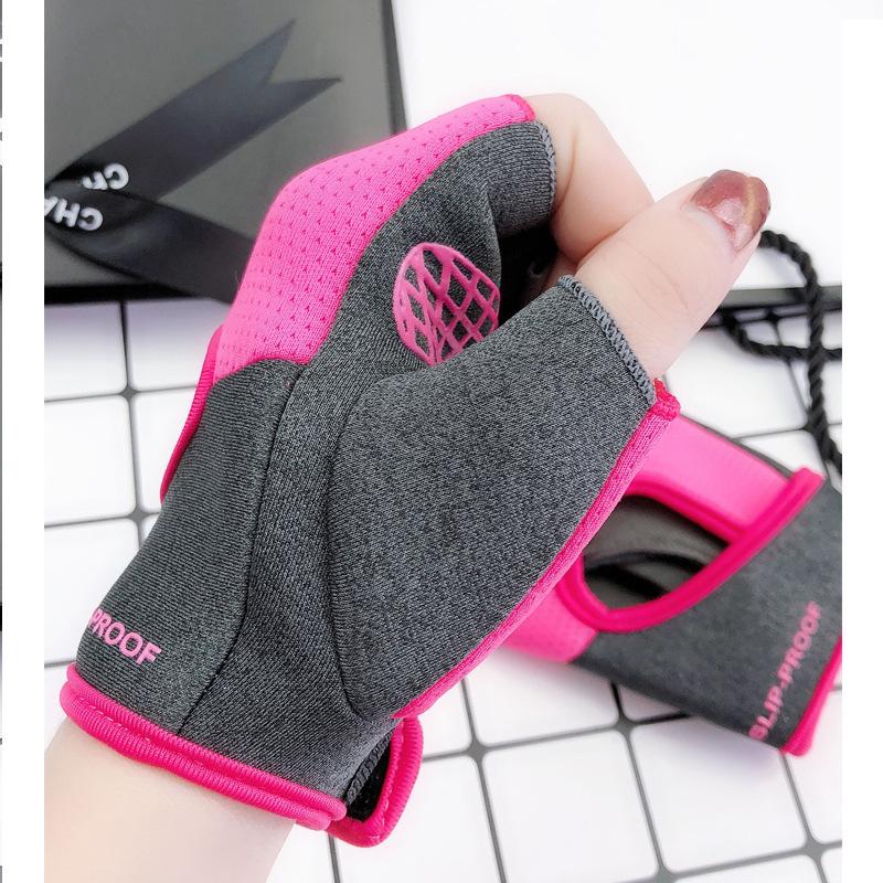 Non-slip half-finger breathable wear-resistant equipment dumbbell training sports gloves