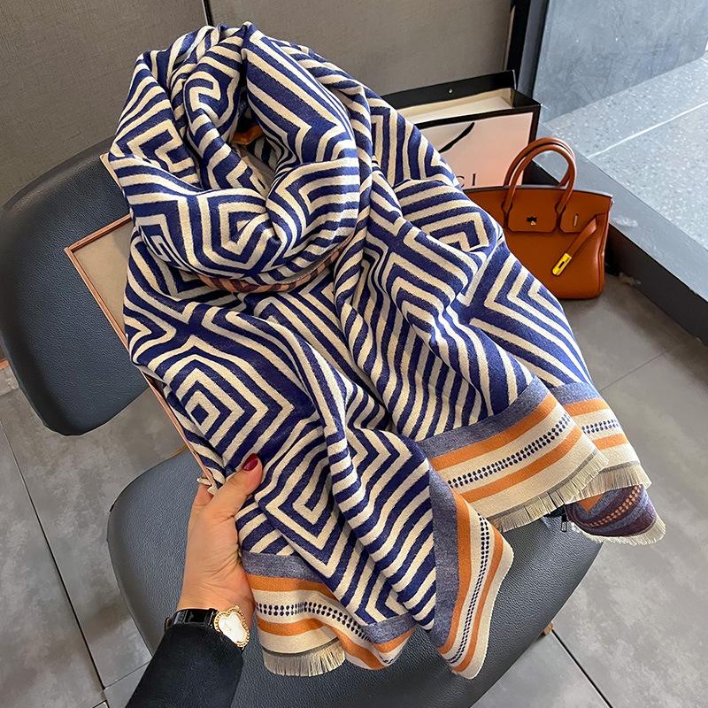 New Retro Fashion Imitation Cashmere Scarf For Women In Winter, Thickened And Warm Neck, Dual Purpose Shawl Exterior
