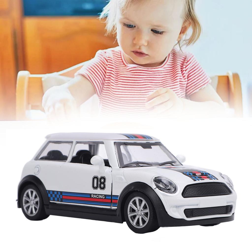 1:32 Legierte Rückziehwagen Batteriebetriebenes Die-Cast-Modellauto für Kinder ab 3 Jahren