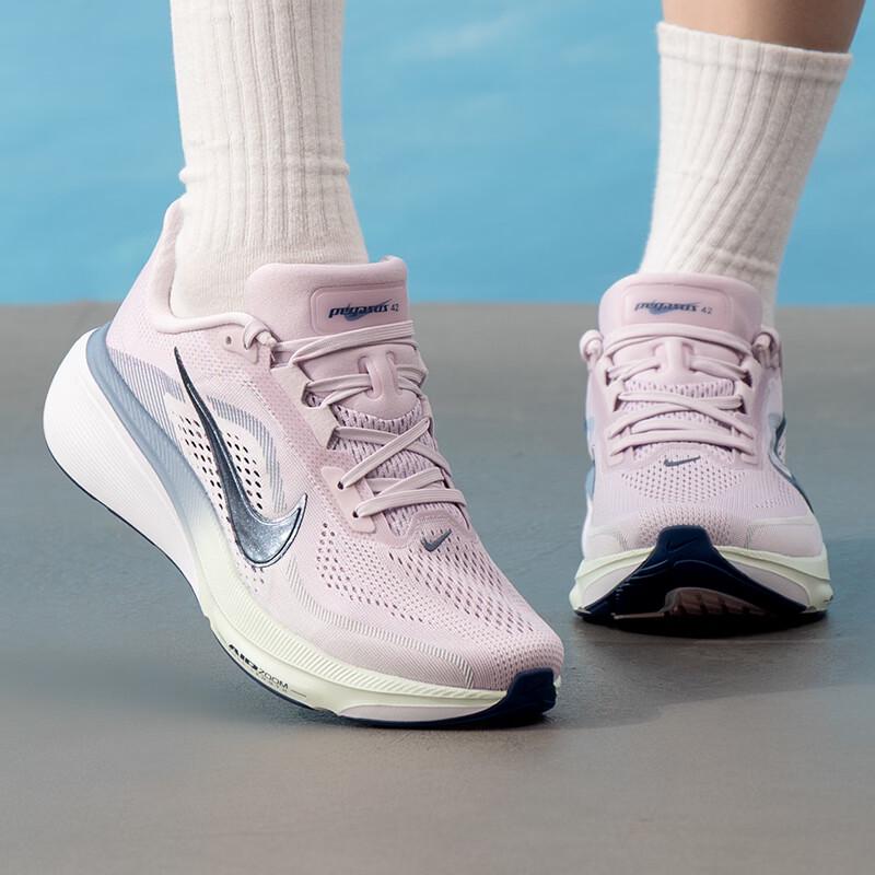 Nike Women s Pegasus Road Running Shoes US 5.5 / EU 36