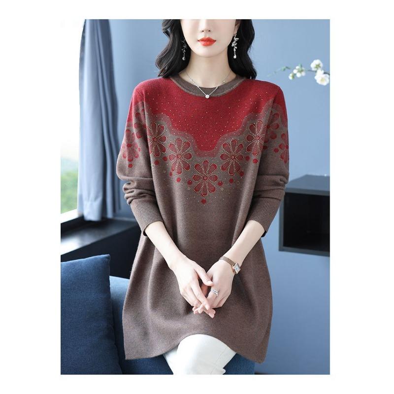 Middle-aged Elderly Mother's Wear Diamond Sweater Women's Mid-length Bottoming Shirt Loose Embroidered Sweater A-line Skirt