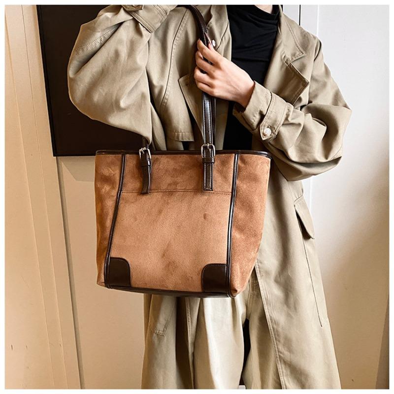 Winter Retro Large-capacity Shoulder Bag Women's Bag New Commuter Tote Bag Casual Backpack