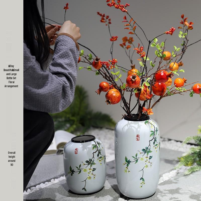 Round Chinese Ceramic Vase: Floral Art for Living Room & Hallway Decor, Ideal for Hydroponics & Silk Flowers