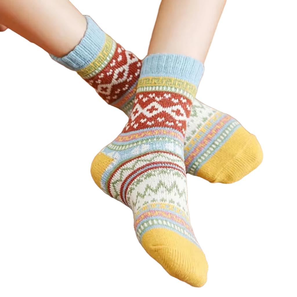 Women's Warm Thick Knit Retro Pattern Socks – Mid Calf Cozy Cotton Socks for Winter