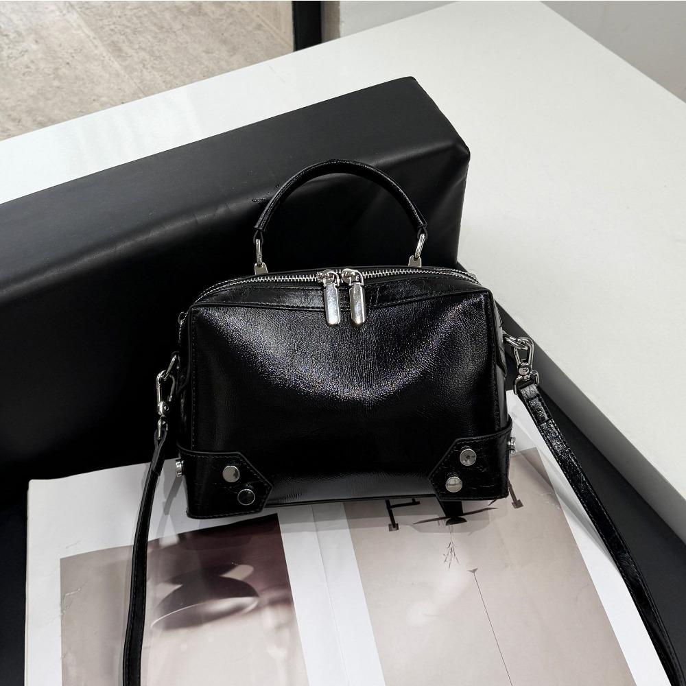 Cowhide Shoulder Women's Bag Versatile Messenger Women's Simple Shopping Bag Large Capacity Practical Solid Color Leather