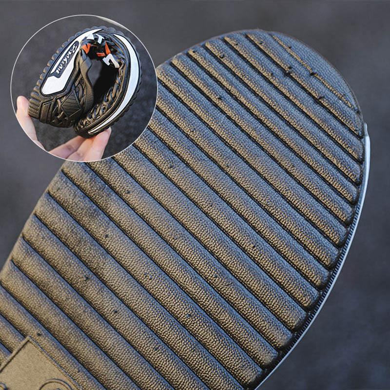Hole Shoes Men's Breathable Anti-slip Waterproof Thick Bottom Beach Shoes Men's Wear-resistant Soft Sole Sandals