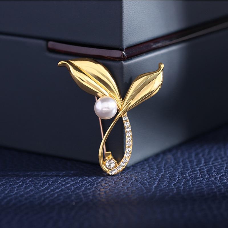 Brooch Female Versatile Fishtail Pin Leaf Corsage Anti-light DIY Sweater with Accessories Korean Style Neckline
