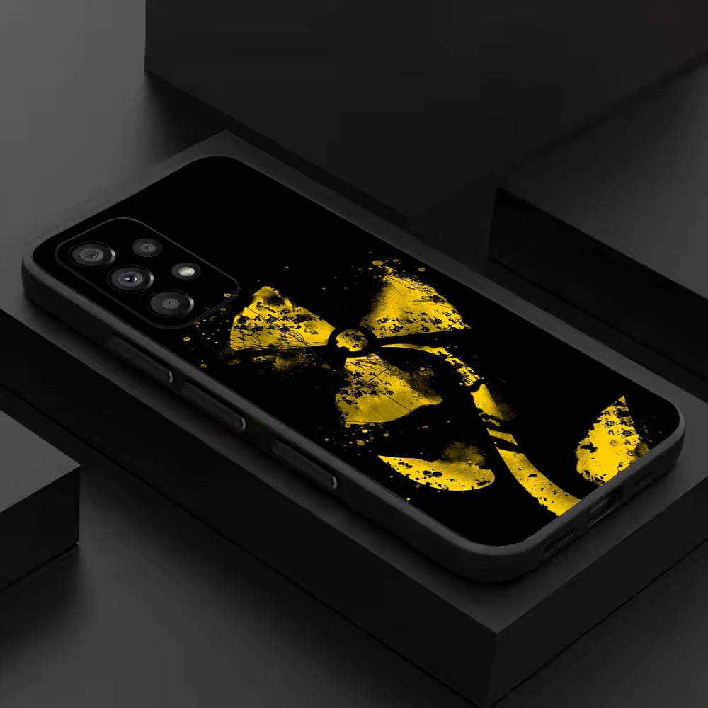 

Nuclear Radiation Danger Sign Phone Case For Samsung S 9,10,21,30,22,23,24,25,26,Ultra,Plus,Lite,FE,4,5G Black Soft Case SamsungS20lite