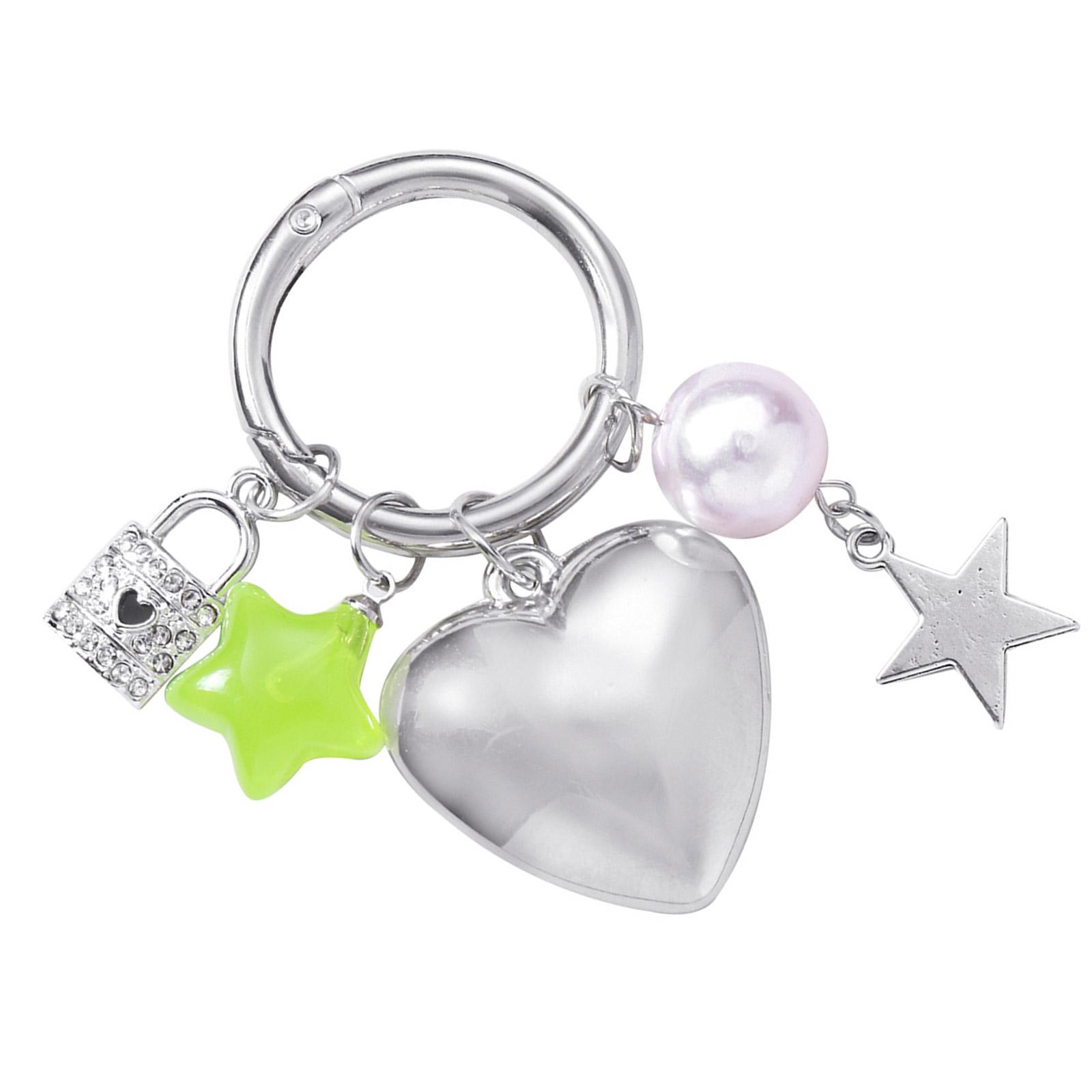 

Elegant Love Heart Pendant Star Keychain Charm for Women Ladies Bags and Backpack Accessory Gifts for Any Occasions зелёный