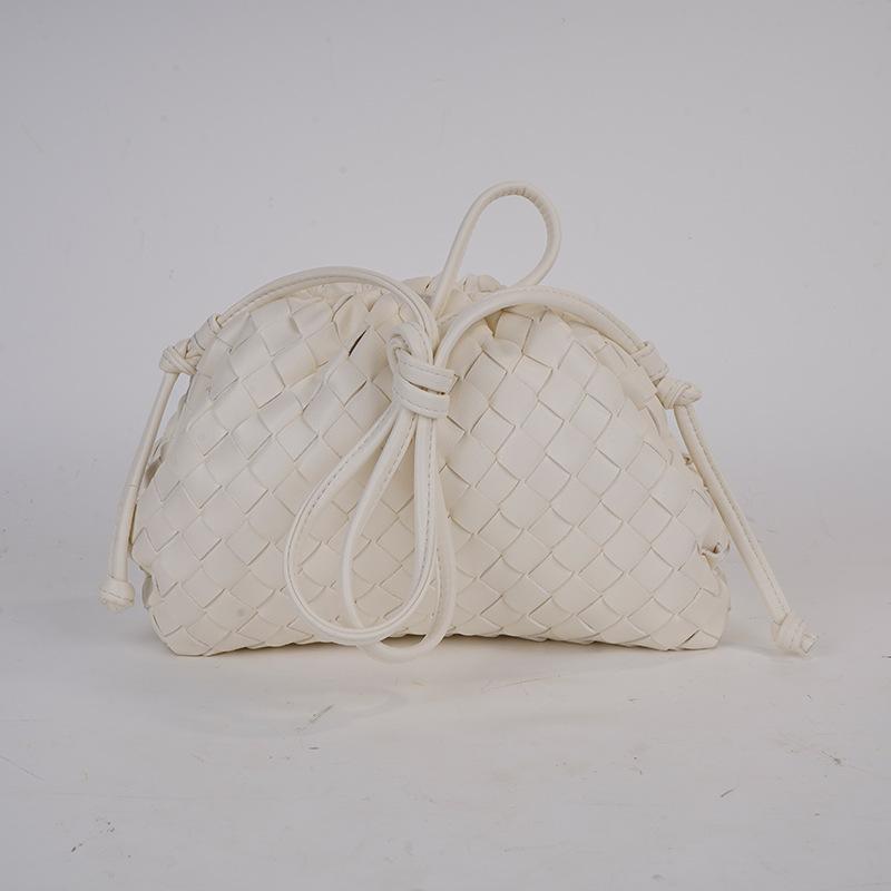 New Woven Women's Bags Spring and Summer Versatile Cloud Bags Trendy Dumpling Bags Underarm Bags