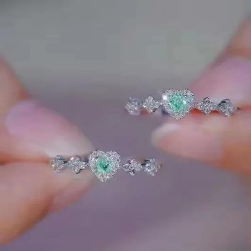 Huitan Love Heart Design Rings with Blue Cubic Zirconia Dainty Sweet Romantic Accessories Chic Delicate Wedding Band Zircon