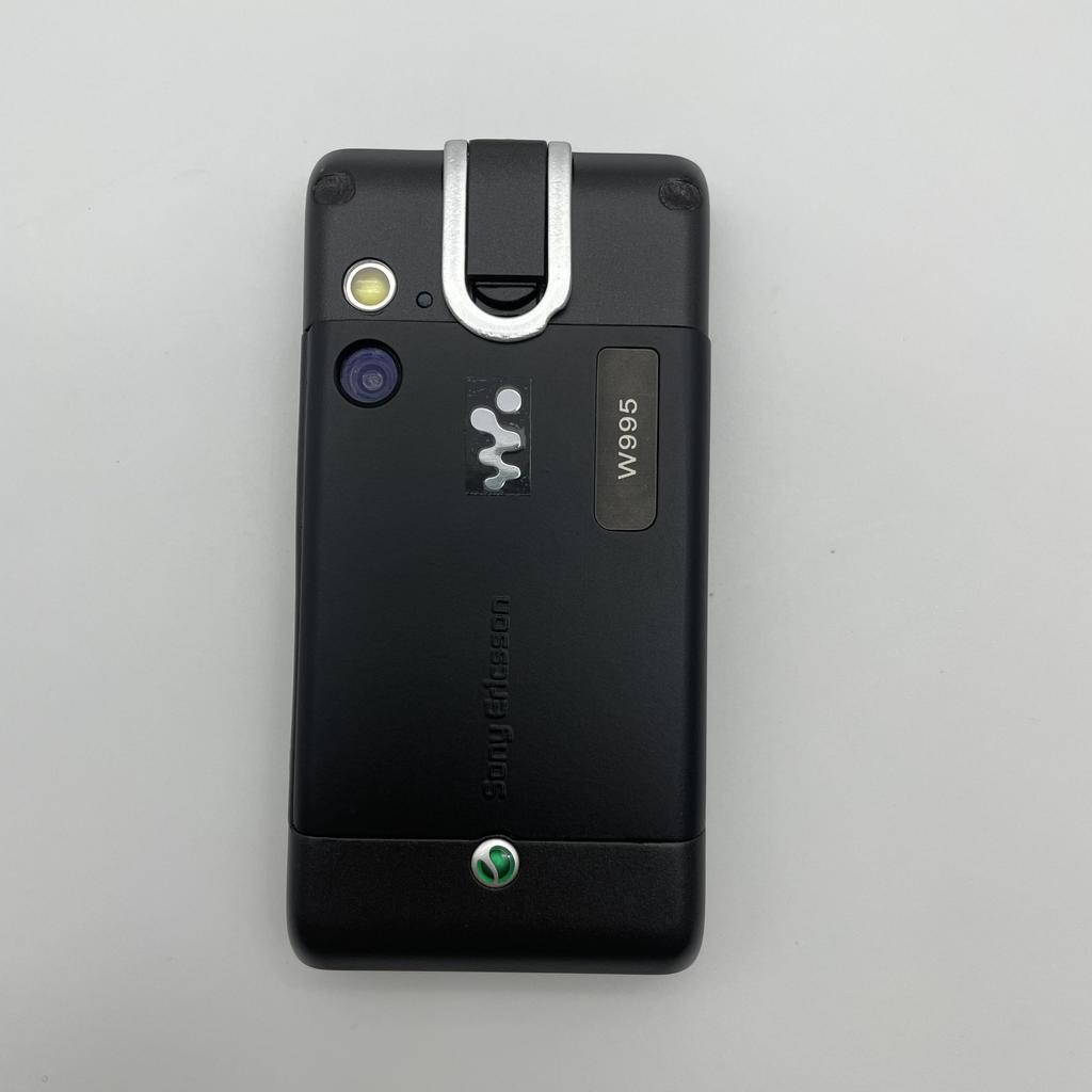 Repasovaný originální mobilní telefon Sony Ericsson W995 GMS 3G s 1 SIM