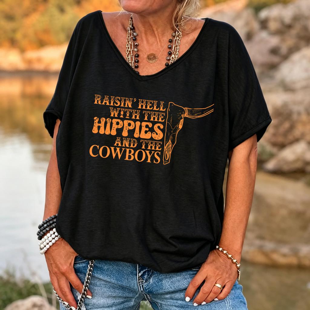 Ilstile Women s Raisin Hell Hippies Cowboys T-Shirt Retro Western Graphic Print V-Neck Short Sleeve Loose Fit Casual Top S