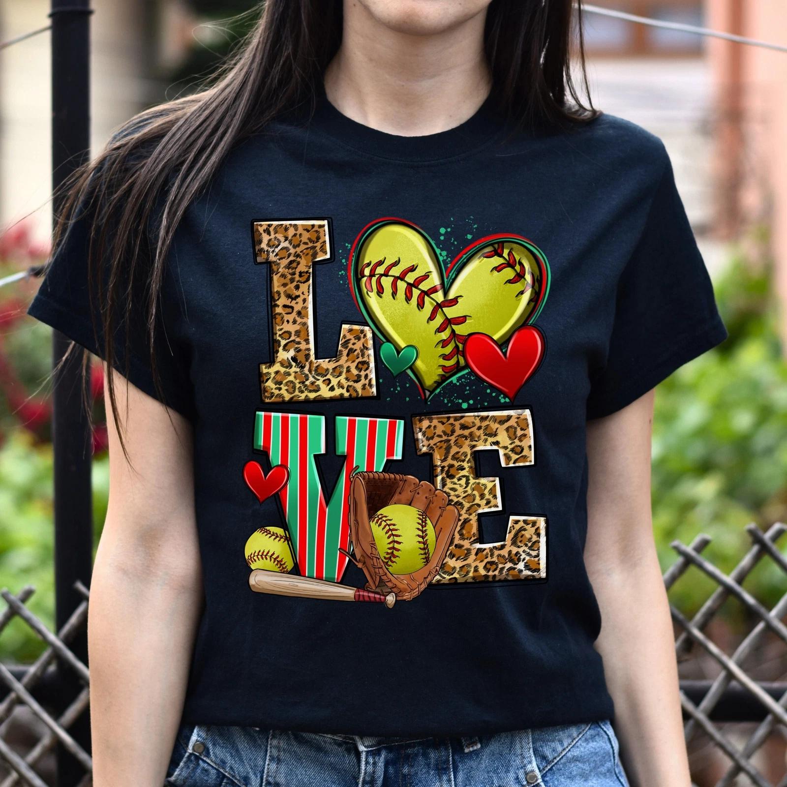 Love softball Unisex t-shirt softball player tee softball coach gift M