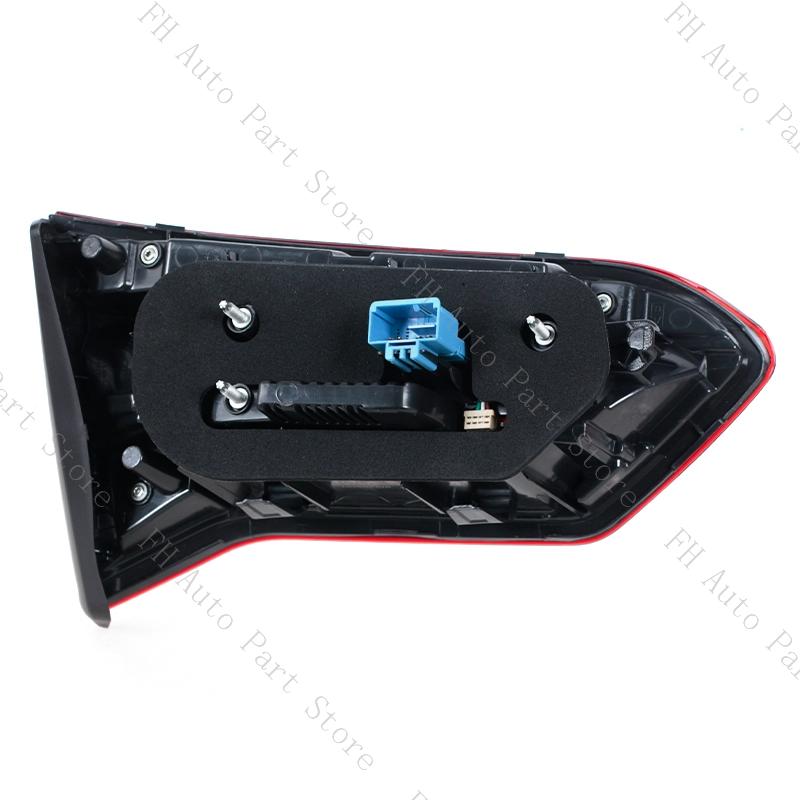 Car Rear Bumper Brake Stop Reverse Turn Signal Lamp For Volkswagen VW T-ROC TROC 2018 2019 2020 2025 Taillamp TailLight