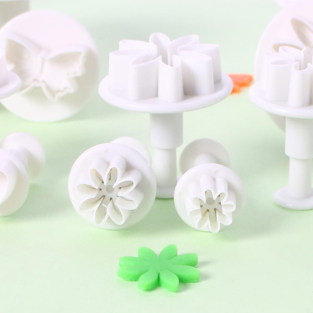 33PCS Baking Tool Set Fondant Embossing Mold Cake Tool Cookie Mold Easy To Remove Mold