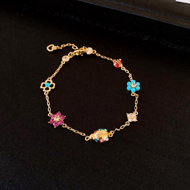 Colorful Zircon Square Buckle Bracelet: Elegant & Sweet Light Luxury Bangle for a High-End Fashion Touch