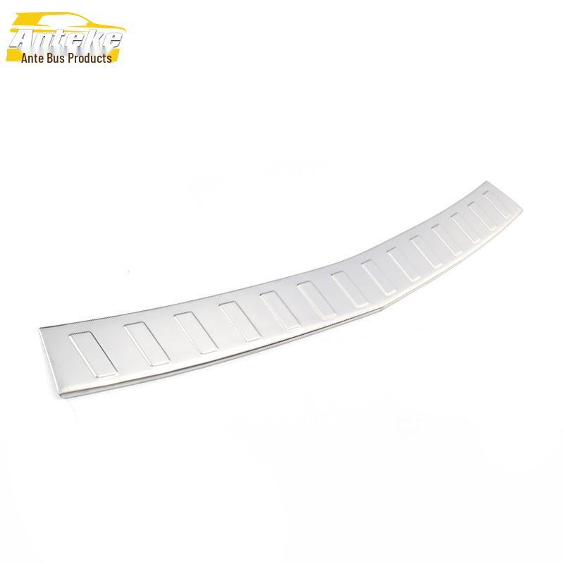 

GLK300 Rear Guard Plate: Stainless Steel Tailgate Trunk Protection Pedal Accessory