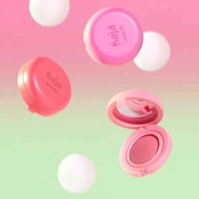 Make-up na obličej – Tvářenky