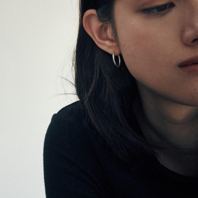 Green [925 Silver] Two.silver.210 / Thick Basic Earring