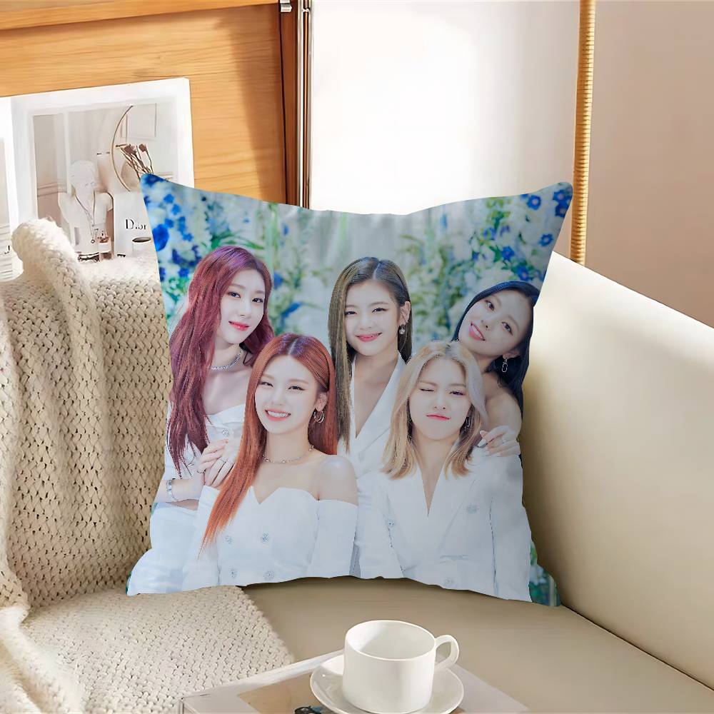 KPOP Group-I-ITZYS Office Cushion Pillowcase Car Cushion Cover45X45CM Lumbar Pillowcase Sofa Pillowcover