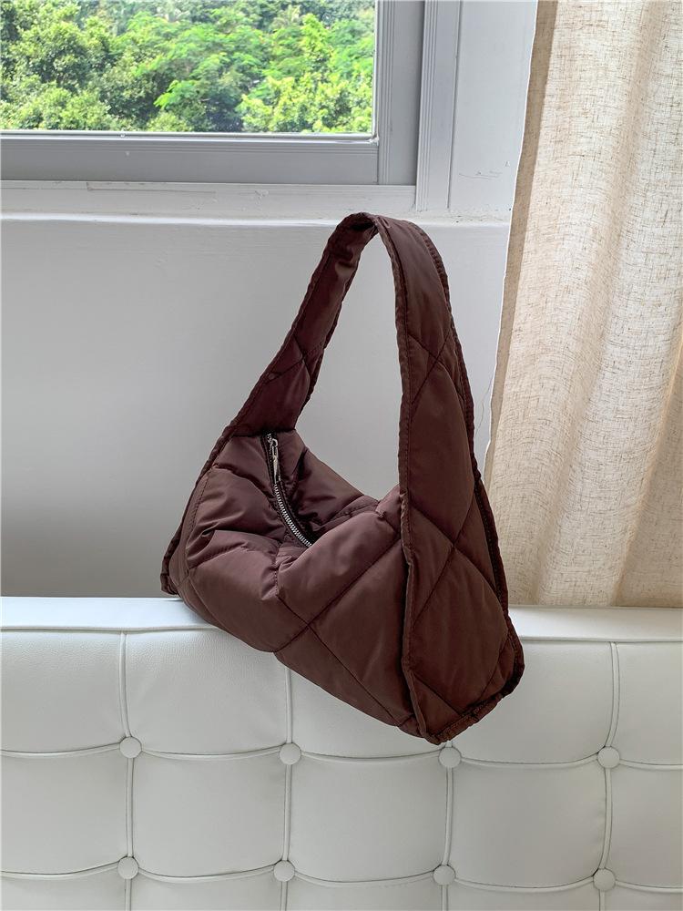 Autumn and Winter Women's Bags Large Capacity Soft Down Cloud Bags Nylon Shoulder Bags Women's Niche Cotton Clothes Rhombus Handbag