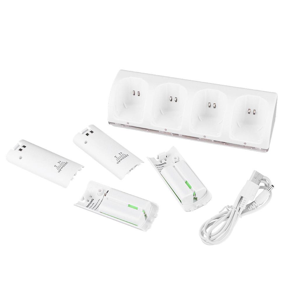 Bílá nabíjecí stanice 4 v 1 s 4 ks 2800mAh baterií pro Wii / Wii U ovladače2800mAh