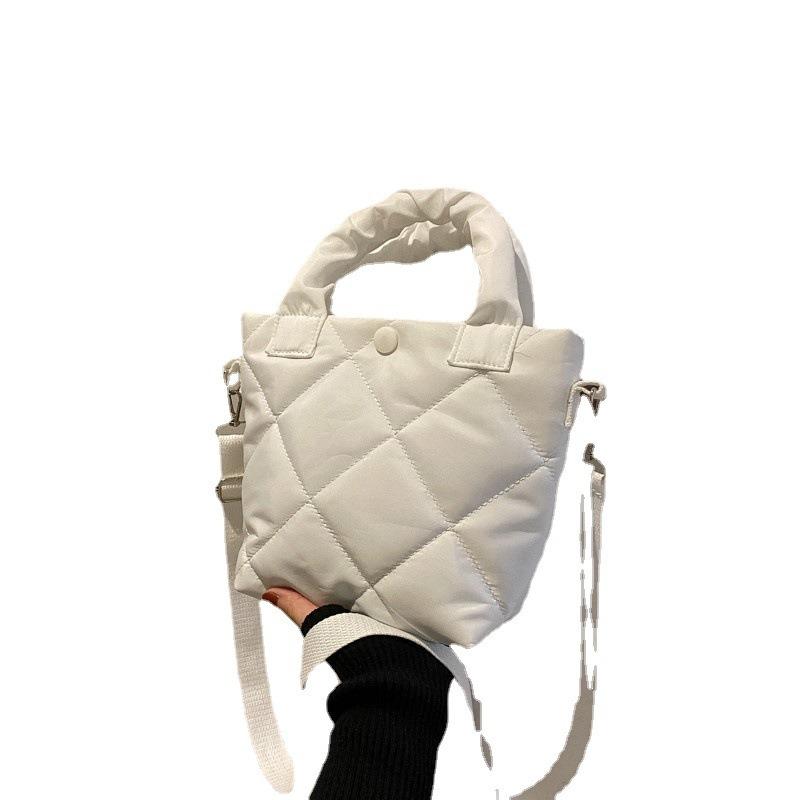 Women's Bag New Handbag Fashionable and Simple Shoulder Bag Bucket Bag Small Bag