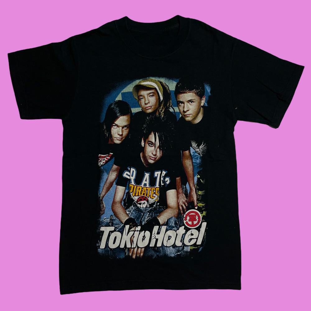 

Vintage Tokio Hotel Double Sided T-Shirt BL895 Unisex T-Shirt XXL