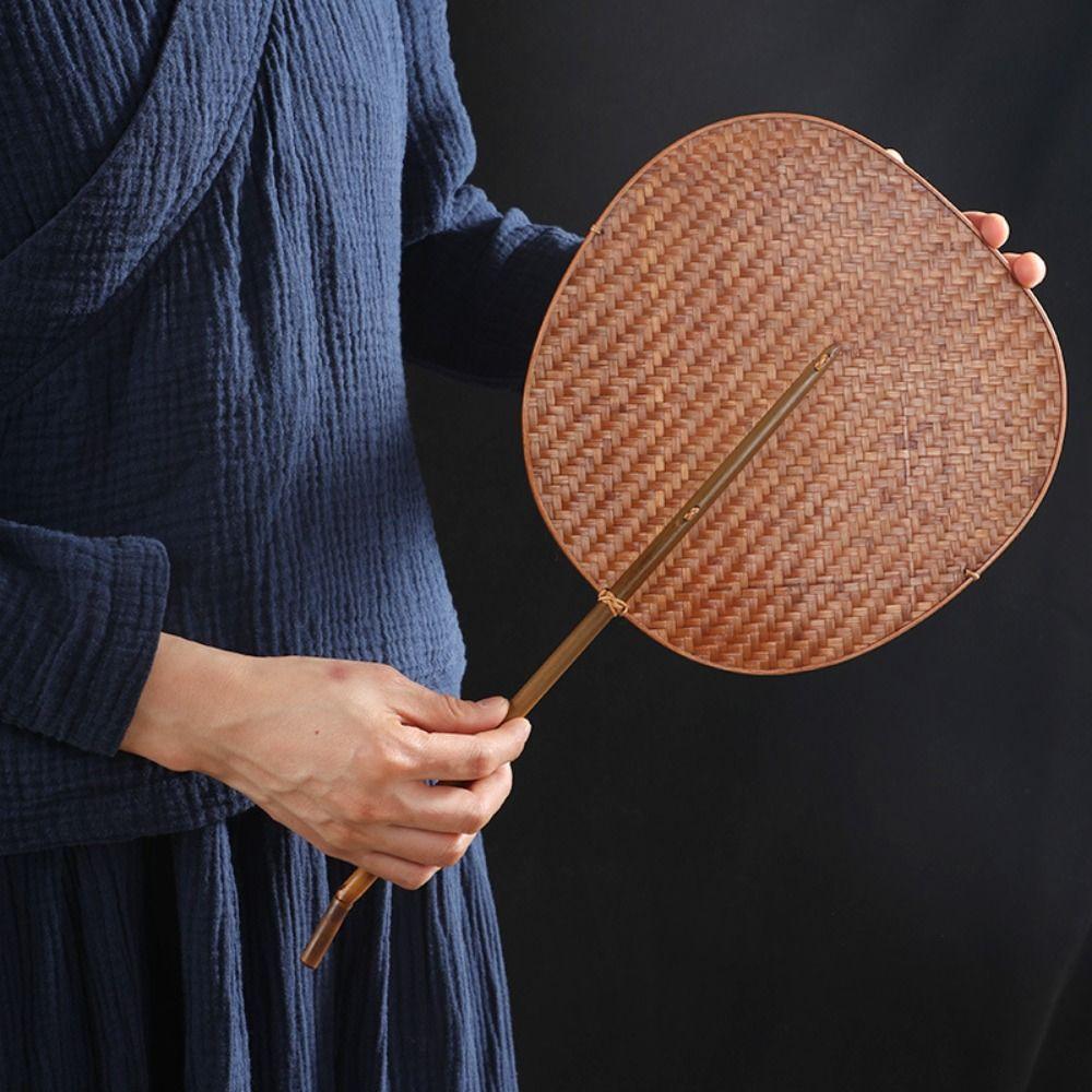 Handmade Bamboo Woven Fan Retro Hand Cranked Fan Chinese Style Circular Fan Photography Prop