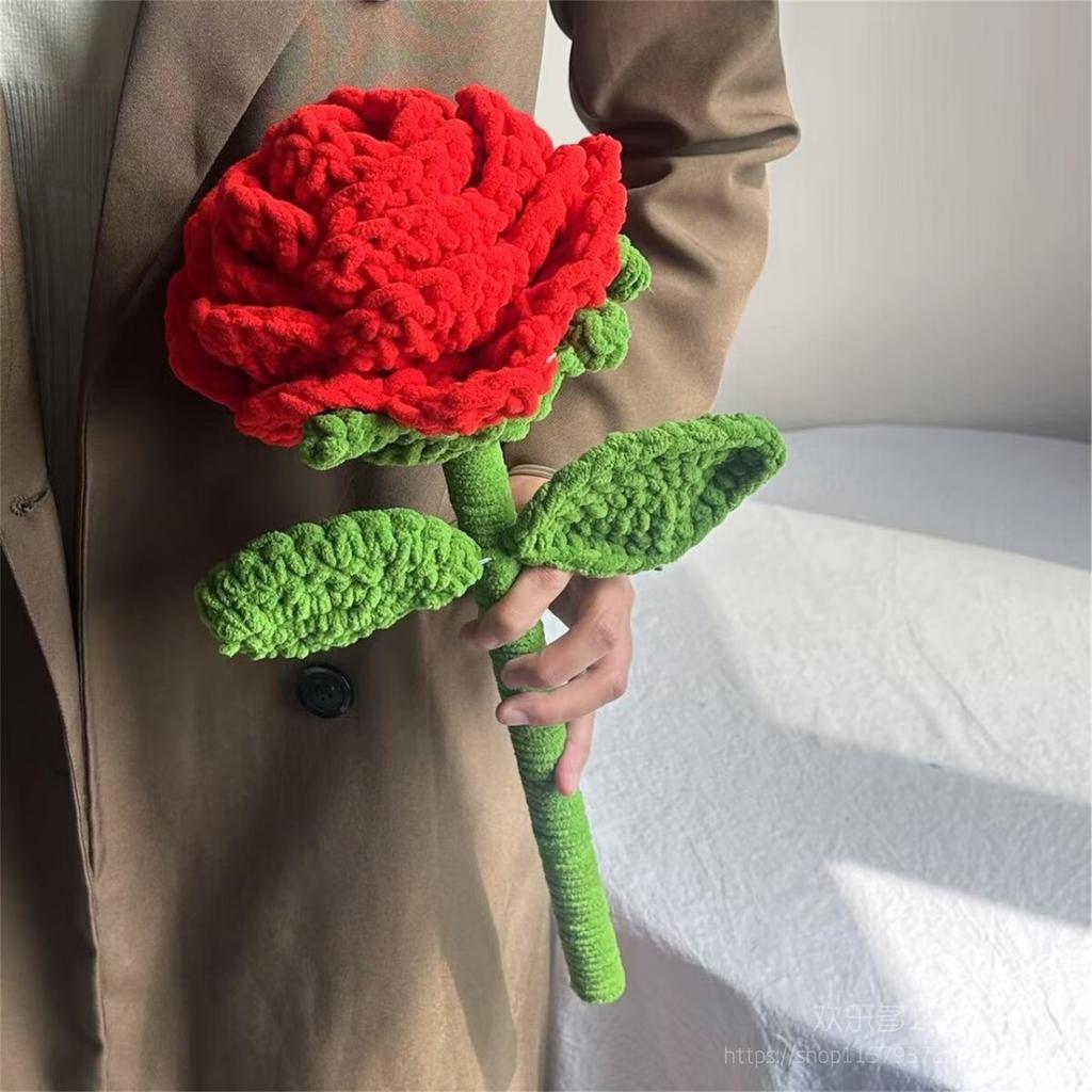 Giant Knitted Rose Handmade Knitted Hook Weaving Companion Gift For Couples