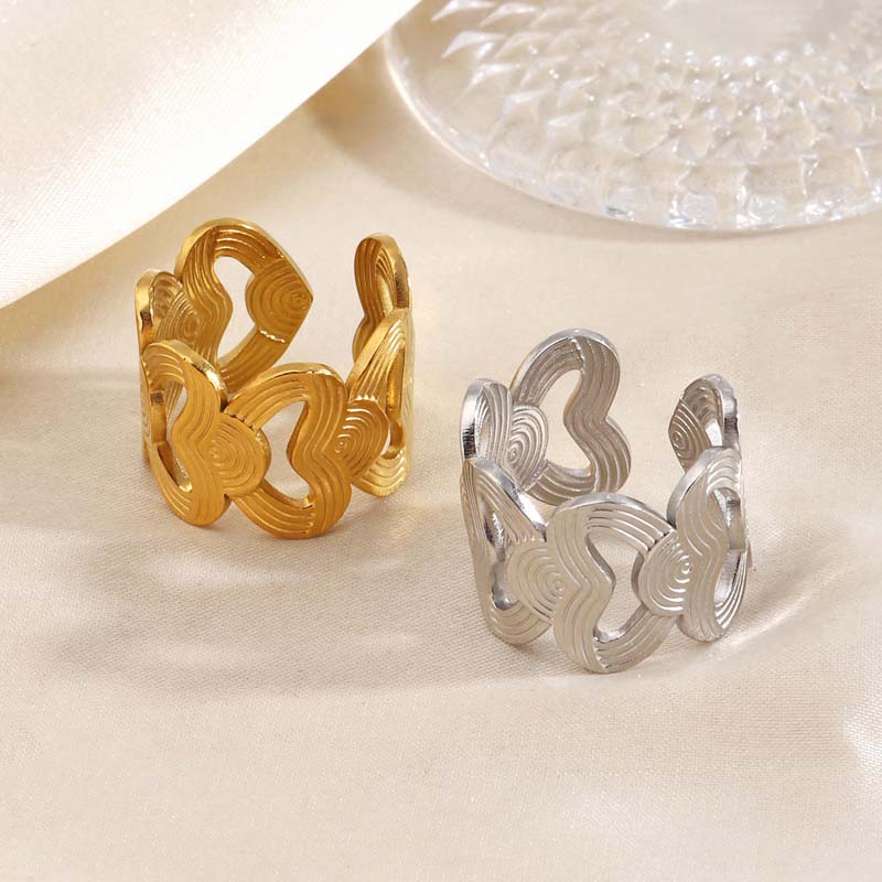 Stainless Steel Gold Color Hollow Heart Open Ring for Women Exaggerated Metal Geometric Wrapped Adjustable Rings Jewelry Gifts