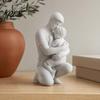 Ornamento Familiar Quente Escultura Escultura de Pai e Filho se Abraçando Impressa em 3D, Peça Central de Mesa Branca Fosca para Casa, Presente Sentimental