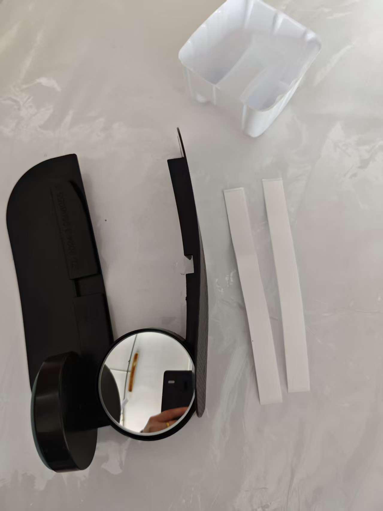 Universal Rearview Blind Spot & Rain Shield Mirror, Reflective Auxiliary Reversing Mirror. 1 Pair