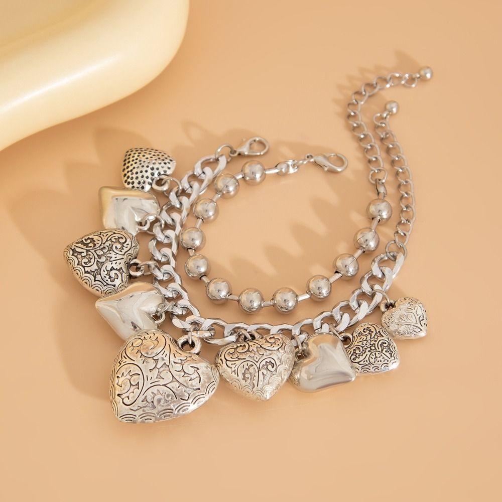 Elegant Heart Pendant Necklace Exaggerate Vintage Jewelry Exquisite Metal Heart Bracelet  Gift