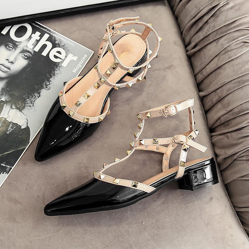 Spot Second Hair~ Patent Leather Rivet Pointed Single Shoes 2025 New Spring and Autumn Bag Head Hollow One-word Buckle Sandals