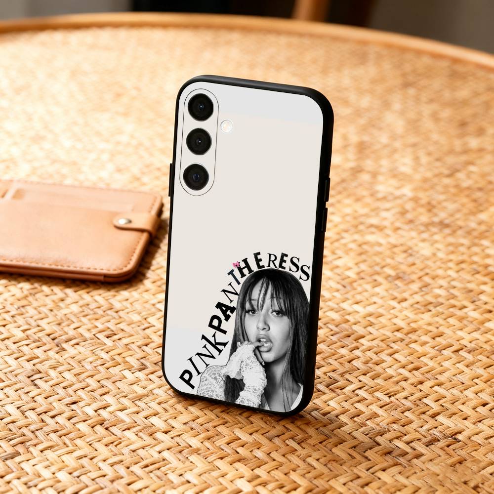 P-PinkPantheress Singer Phone Case For Samsung A73,72,71,A52,51,40,41,A22,A32,31,A13, Soft Black Shell Samsung a20s