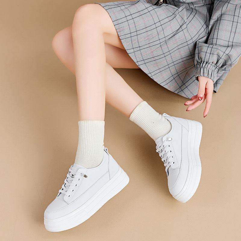 Spring new leather little white shoes women's casual and lightweight platform women's single shoes breathable board shoes