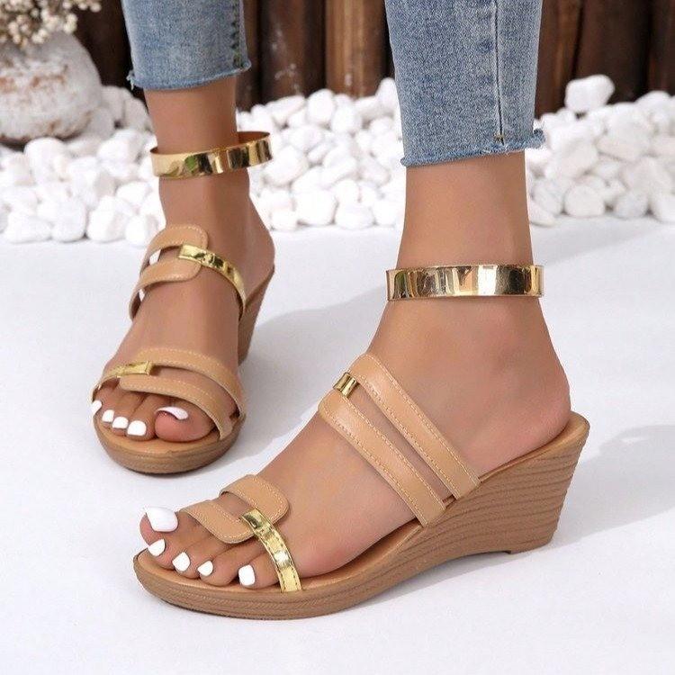 Fashion On A Wedge Med Shoes Low Slippers Women Summer Big Size Lady Pantofle Slides Platform Girl 2025 Rubber Rome Fabric PU Hoof