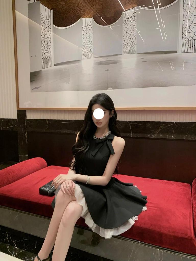 Elegant Sleeveless Slim Black Dress for Women's Summer Birthday Party