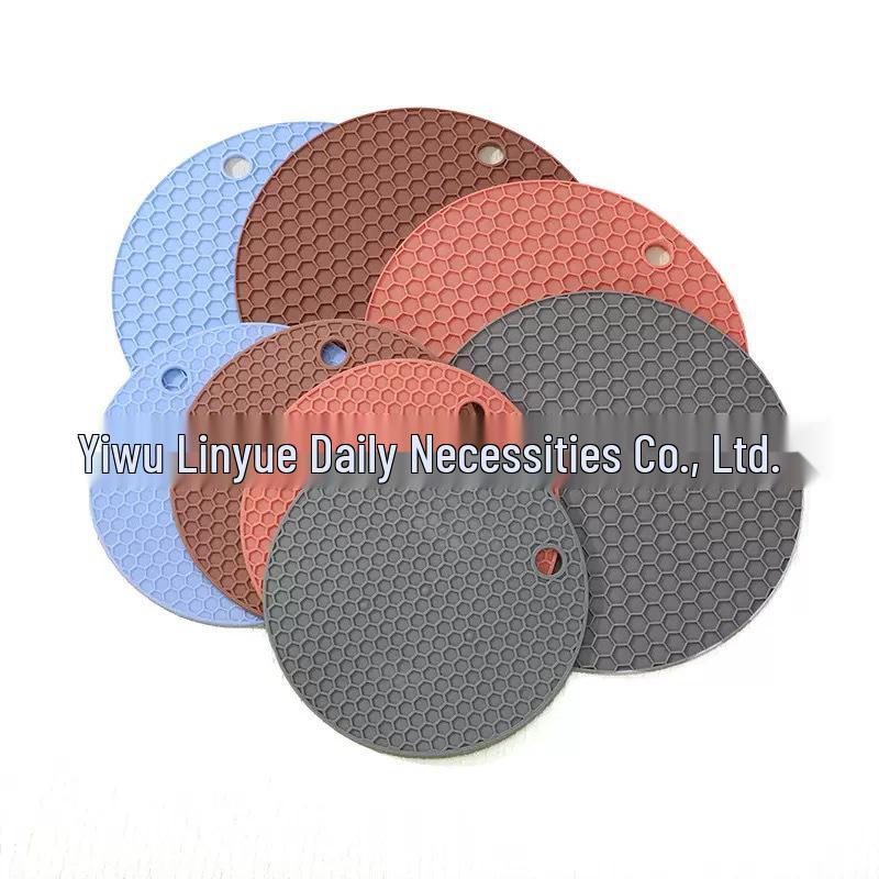 Silicone Honeycomb Insulation Pad: Round Pot Holder & Dining Table Coaster Small 13.5cm