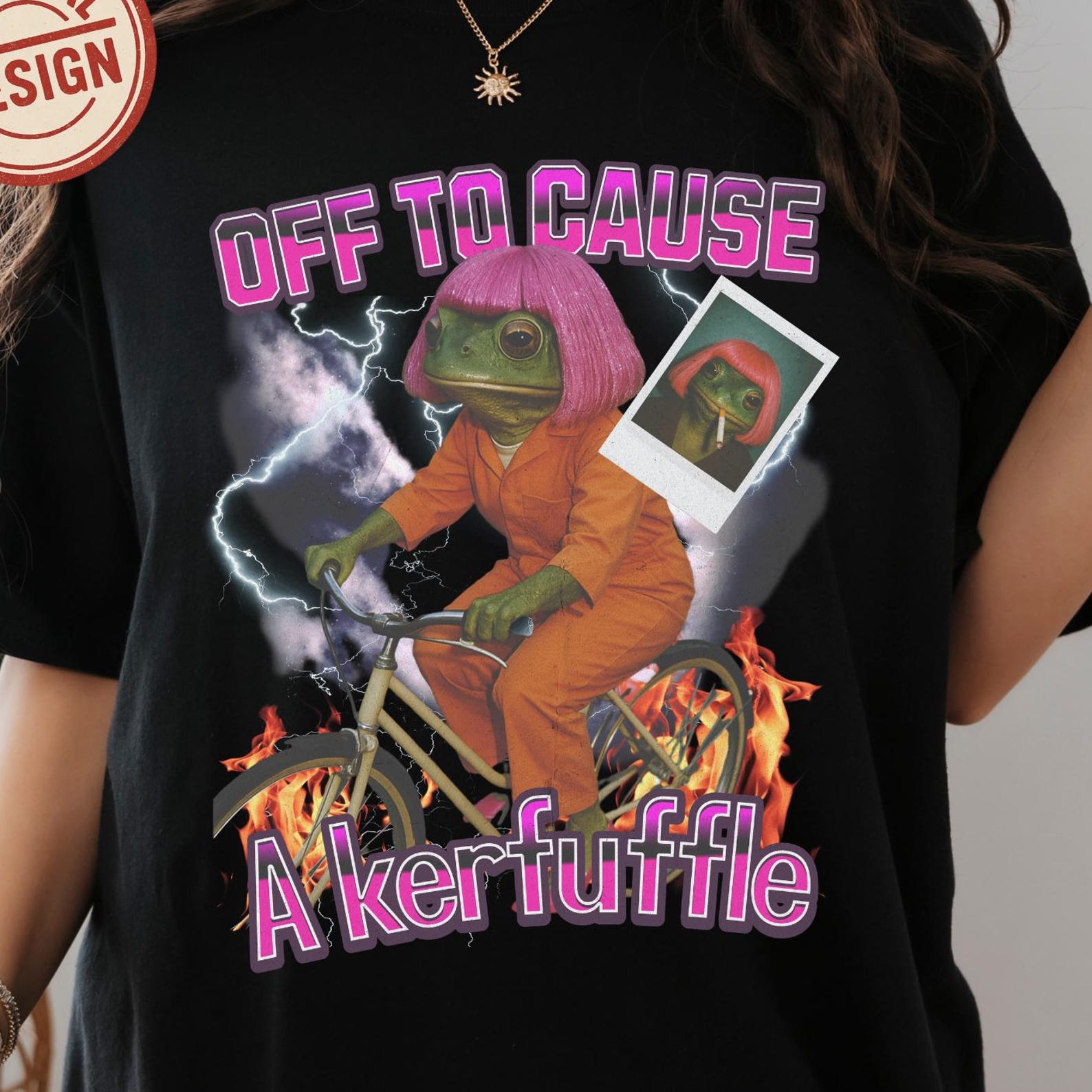 Funny Frog Meme T-Shirt – Pink Bob Wig,  Off to Cause a Kerfuffle S