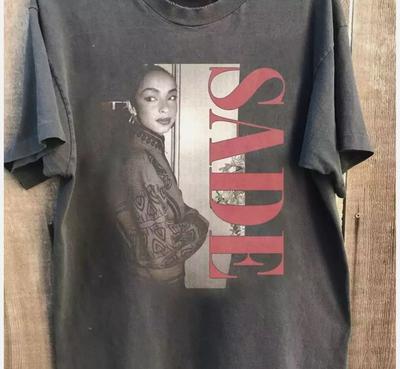 T-shirt Noir Classique Rétro Sade Années 90 Réimprimé Taille Complète
