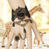 Gant Ajustable Long Bracelet Décoration Strass Dentelle Gothique Bijoux de Main pour Femmes Robe Féminine Assortiment