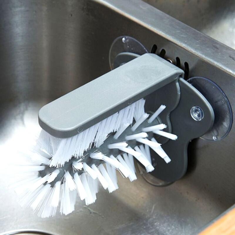 Attached cup cleaning brush for cleaning tumbler
