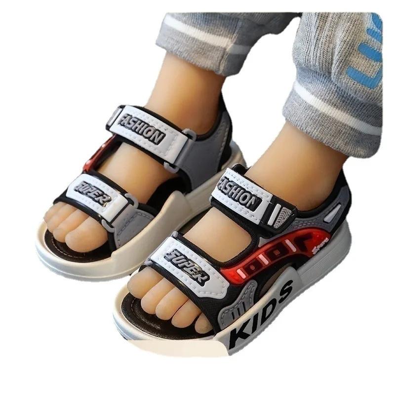 Atmungsaktive Sportsandalen Sommersandalen für Jungen Lässiger Strandschuh Bequeme Kinderschuhe mit weicher Sohle Modische rutschfeste Sandalen