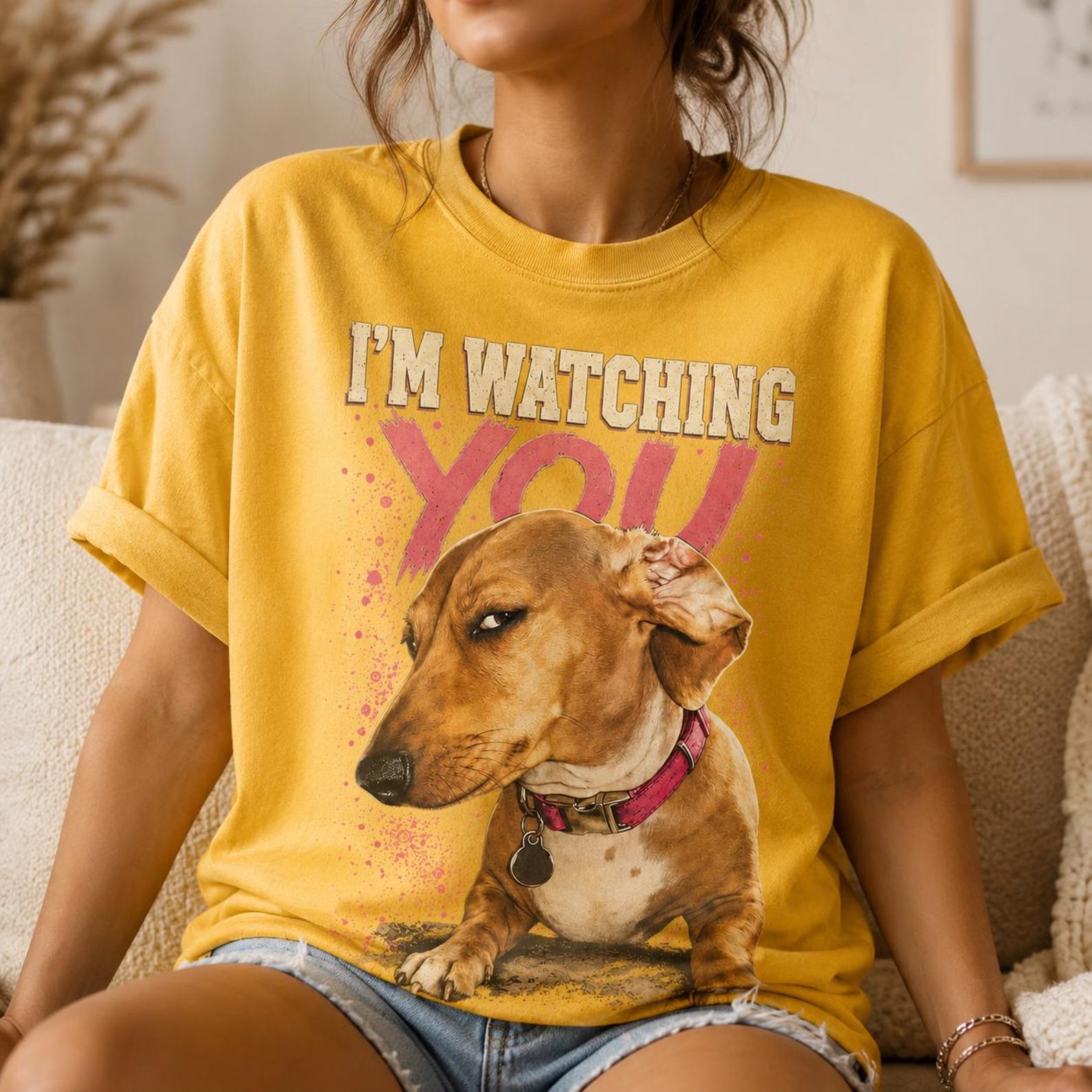 I m Watching You Dachshund T-Shirt, Side Eye Wiener Dog Graphic Tee M
