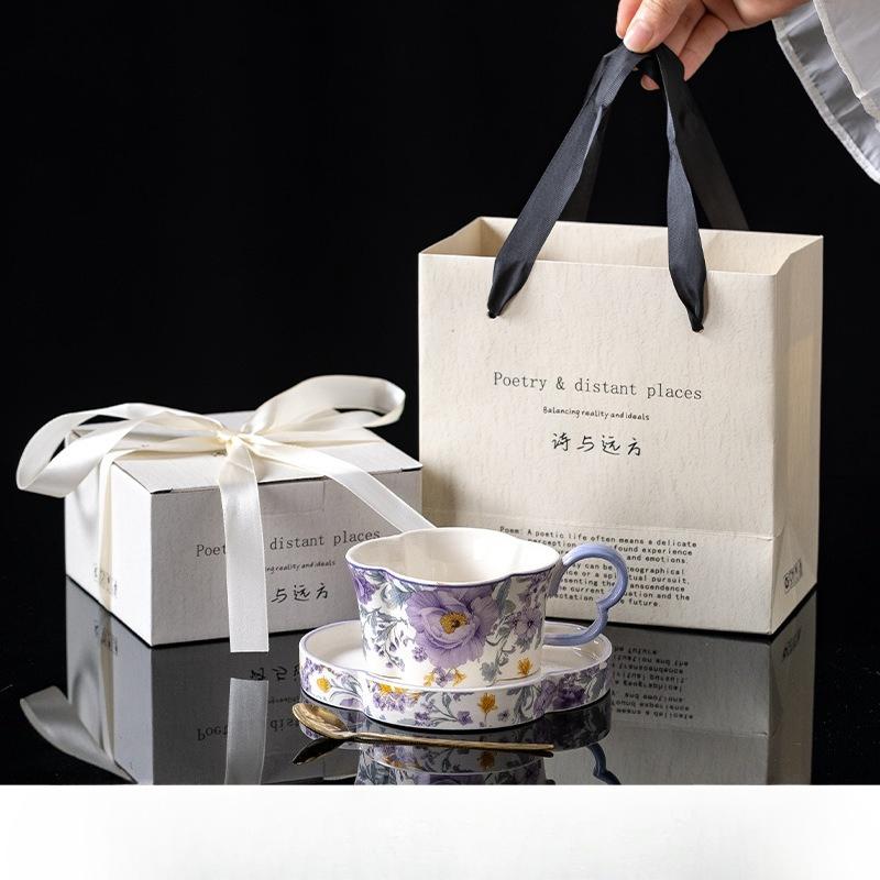 

Ретро Оригинальный Дизайн Национальная Красота и Небесный Аромат Пион в Цвету Керамическая Кофейная Чашка и Блюдце Набор Высокий Уровень Внешнего Вида Чашки для Послеобеденного Чая 260ml