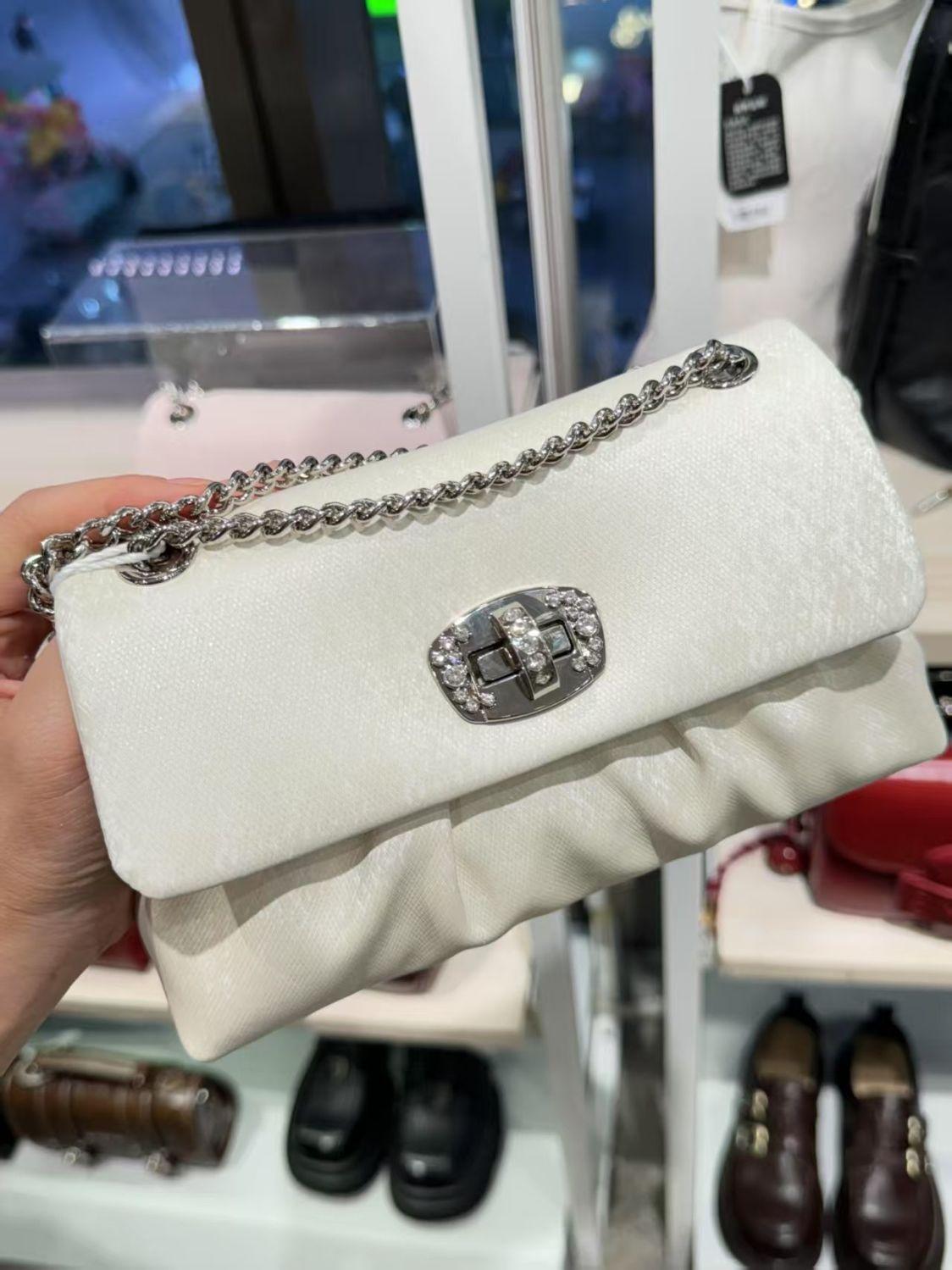

JIAERDI Fashionable Pink Shoulder Bags Purse Women Harajuku Beading Chain Y2k Handbag Female High Street Underarm Bag Aesthetic 21x12x6.5cm белый