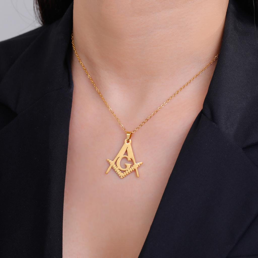 LIKGREAT Masonic Sign Medal Pendant Necklace for Women Men Stainless Steel Freemason Symbolism Religious Vintage Jewelry Gifts